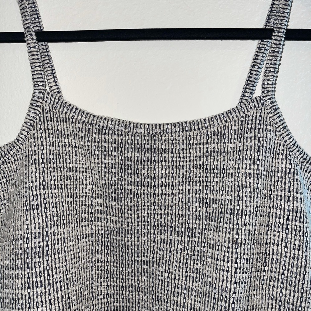 LOFT - top - Picture 2 of 4